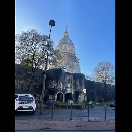 Le Henry Au Coeur De La Vieille Ville Boulogne-sur-Mer Exterior photo